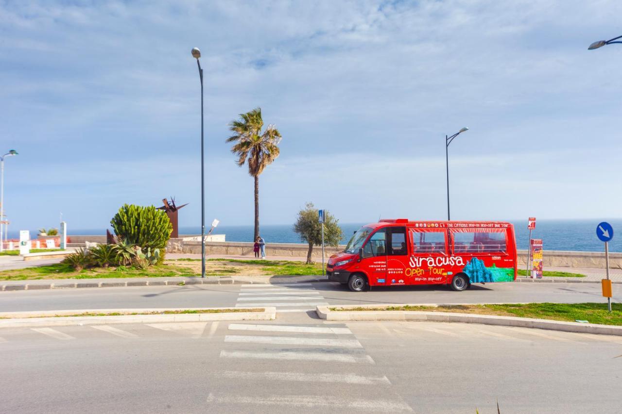 Domus Iose Seaview Apartment Syracuse Екстер'єр фото